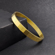 Load image into Gallery viewer, High Polished Stainless Steel Designer Gold Plated Kada for Unisex