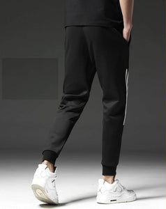 Men's Black Polyester Self Pattern Slim Fit Regular Track Pants