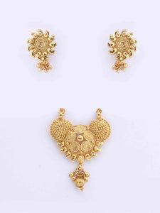 New Stylish Women Mangalsutra Set